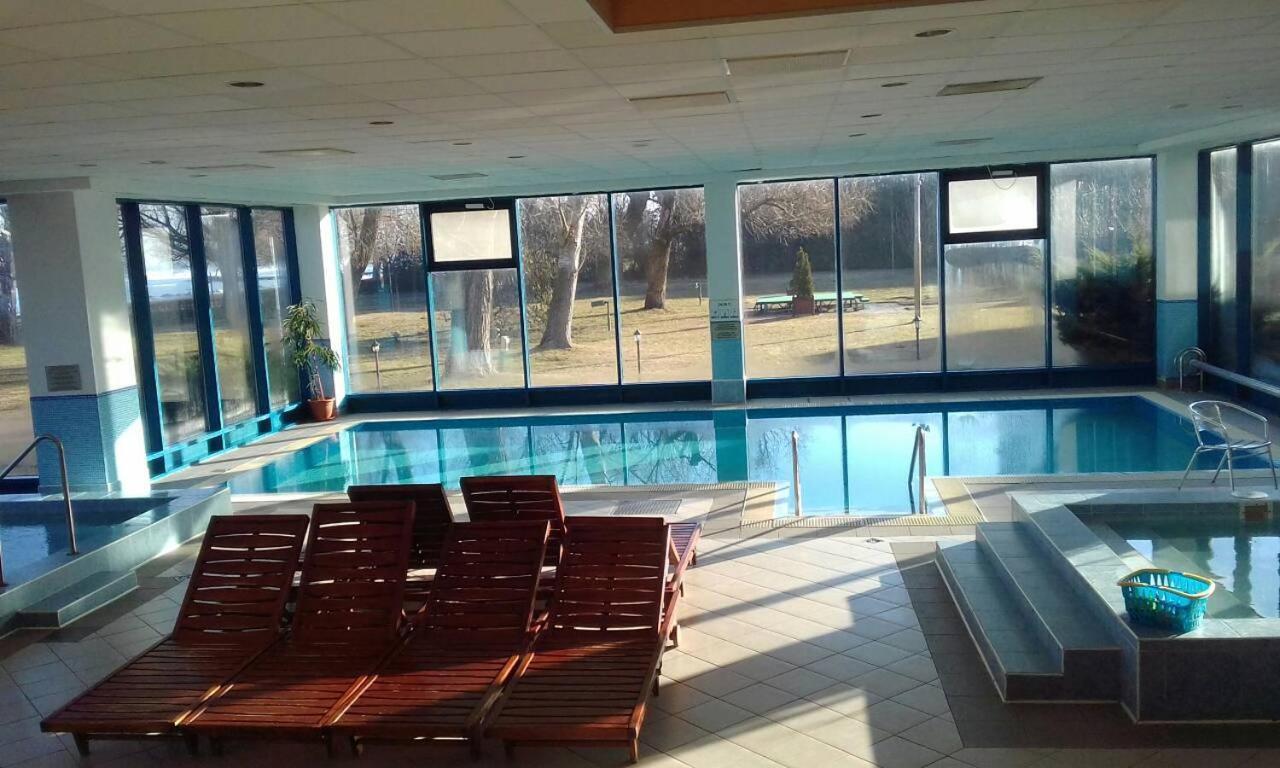 Hotel Magistern Konferencia Es Wellnesshotel Siófok Eksteriør billede
